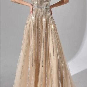 GODDESS breathtaking! gown sz. 6